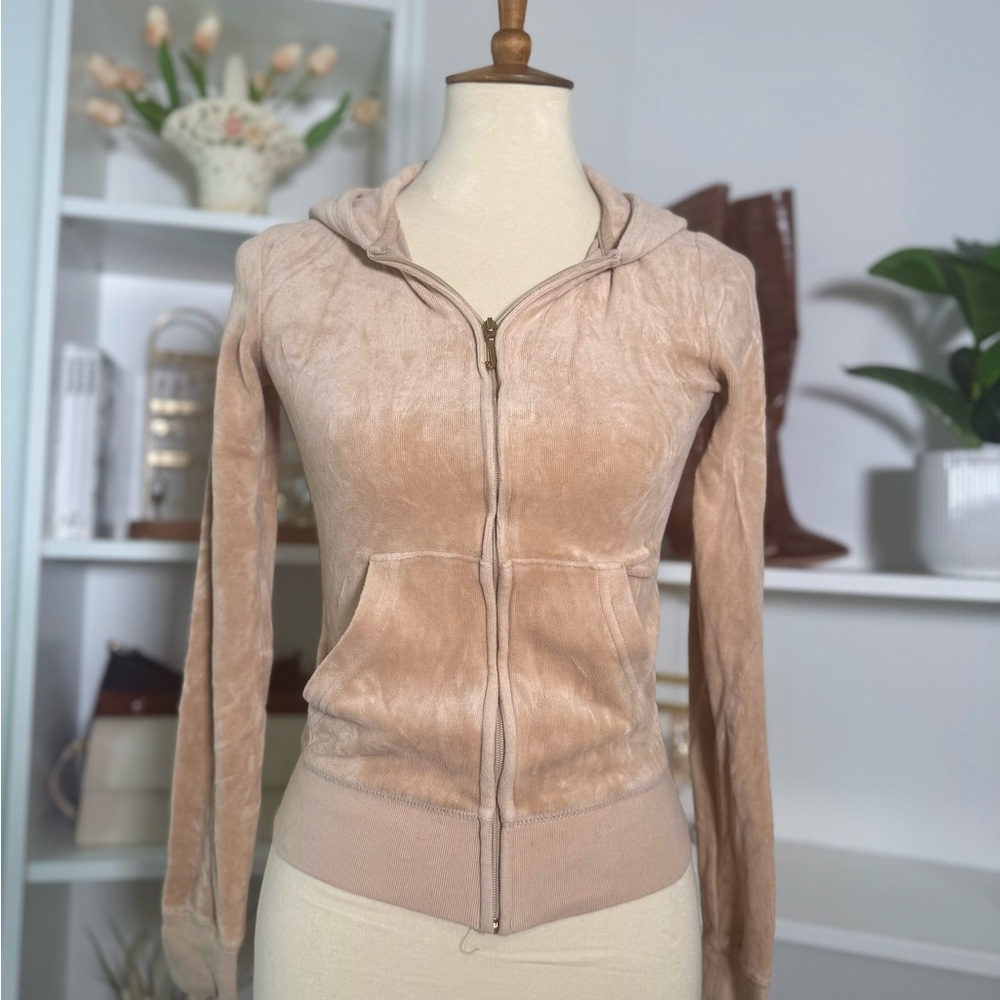 Juicy Couture Beige 2 piece set